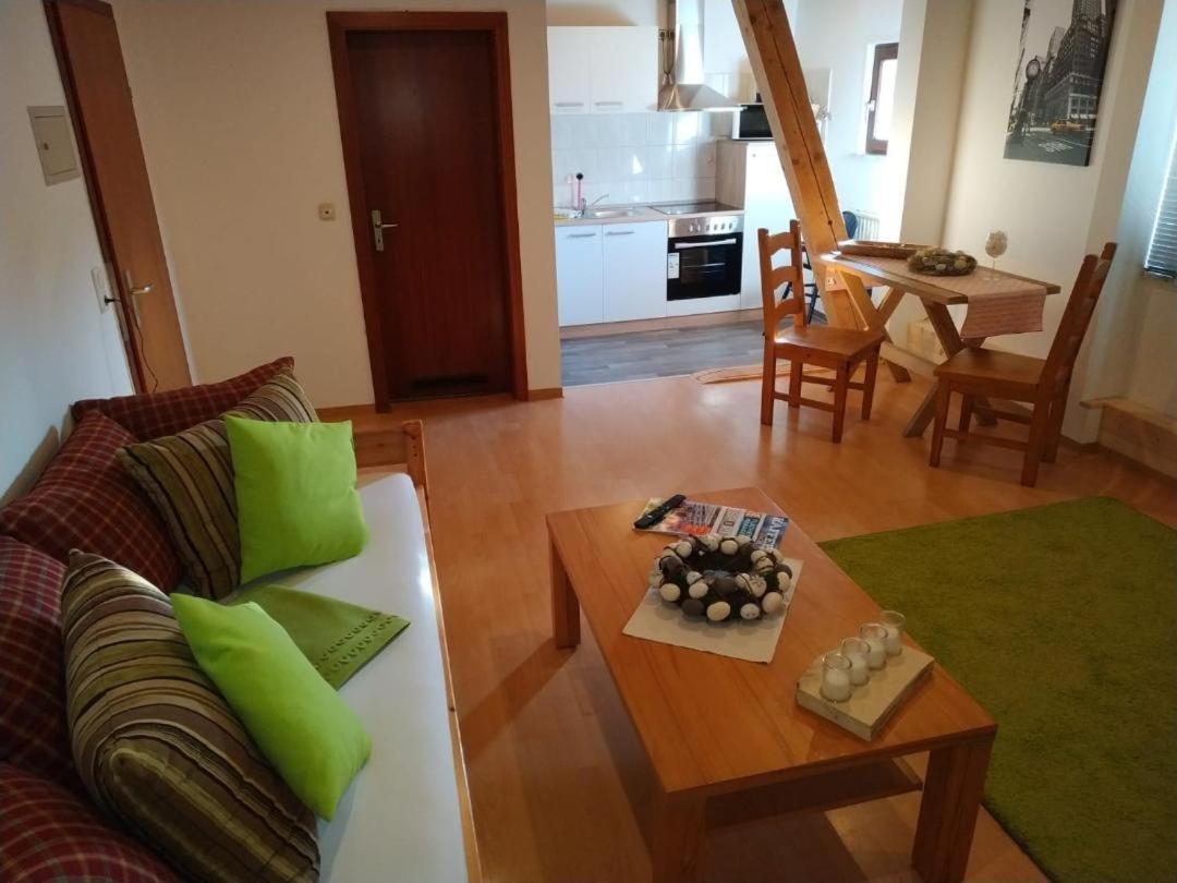 Edertaler Hof Apartment ภายนอก รูปภาพ